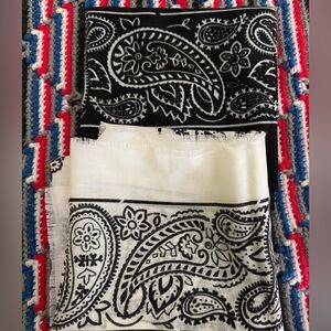 vintage Glentex black and white paisley acrylic scarves bundle of two
